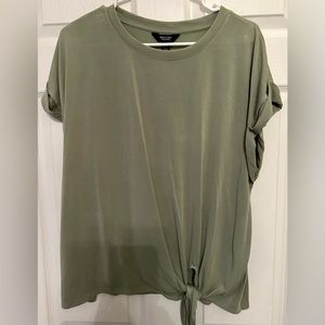 Simply Vera tie front top